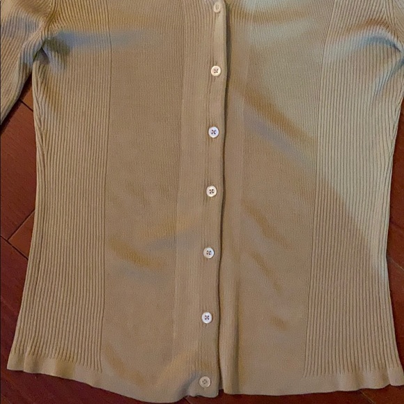 Banana Republic Button Down Silk Cardigan Size L - Picture 3 of 8